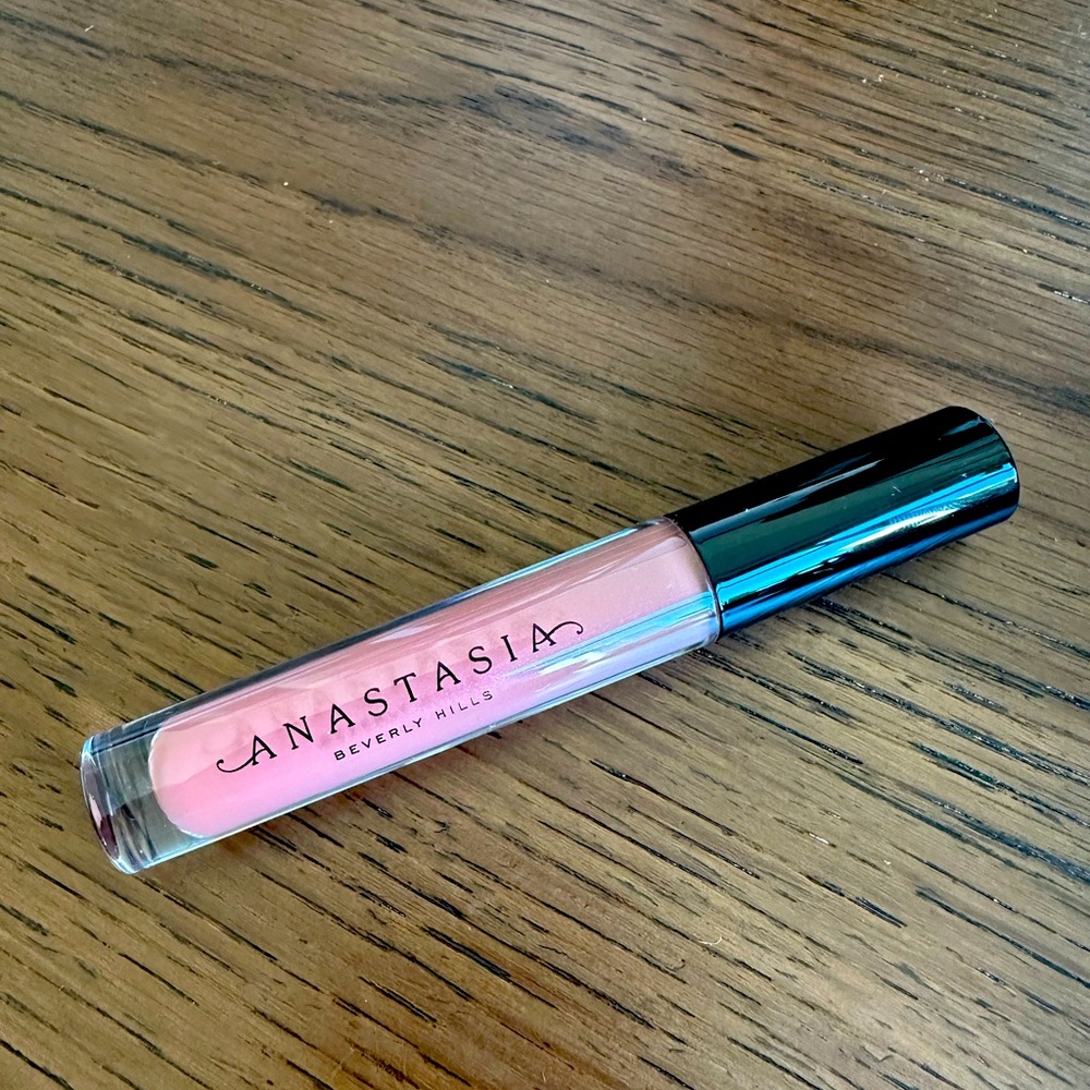New Anastasia Beverly Hills lip gloss in shade Vintage